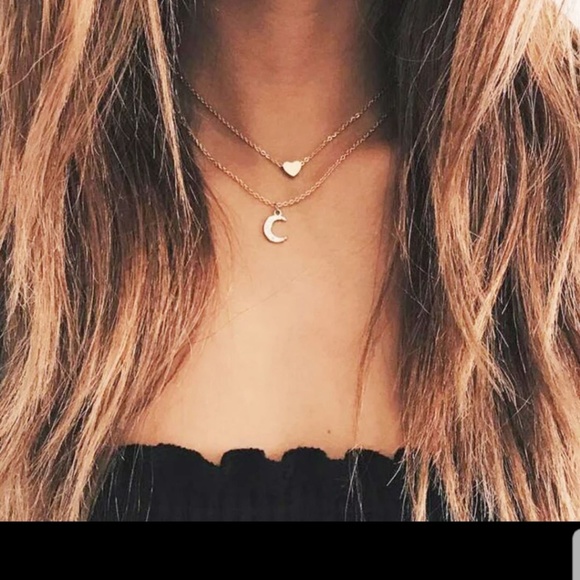 Jewelry - Hearts and Moon Necklace